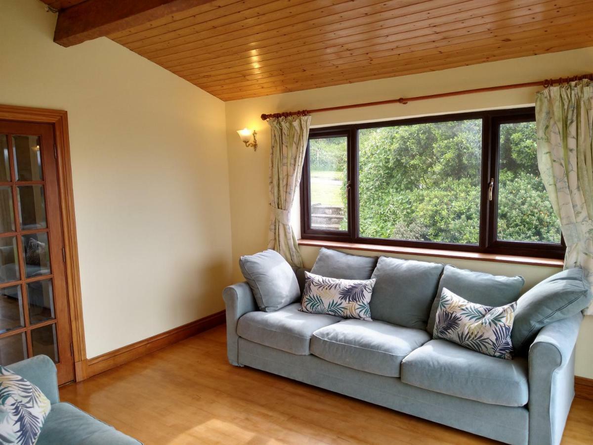Tyddyn Crwn Country-House Apartments Beaumaris Buitenkant foto